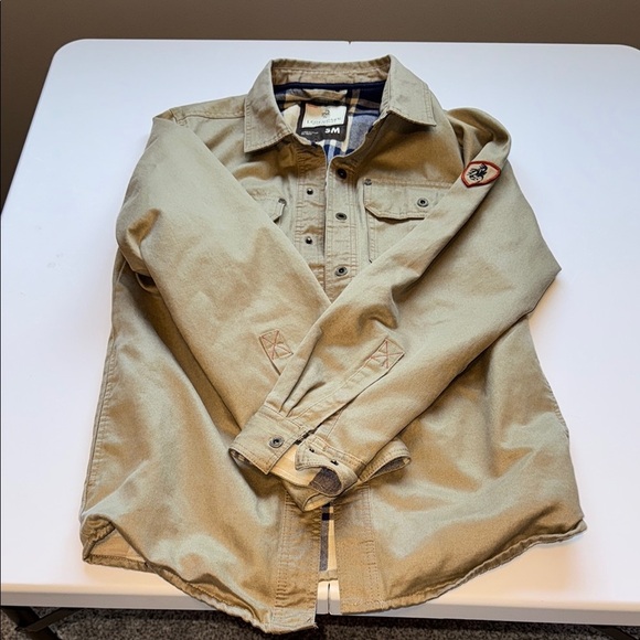 Legendary Whitetails Plaid Shirt - Picture 1 of 12
